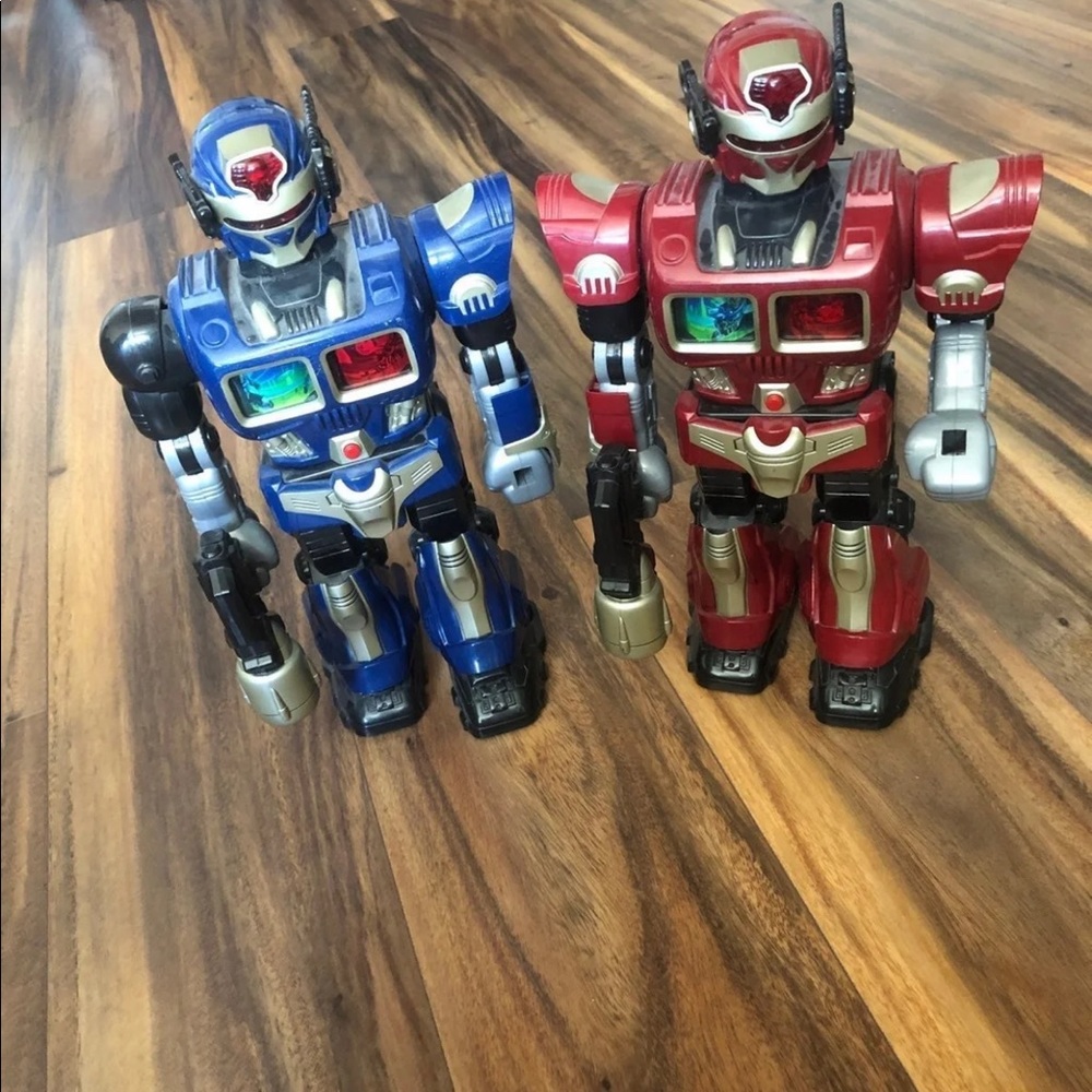 Giant Toy Robot Bundle